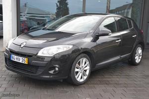 Renault Mégane 1.5 dCi Dynamique S Julho/09 - à venda -