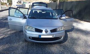 Renault Mégane 1.5 dci 105 cv Agosto/06 - à venda -