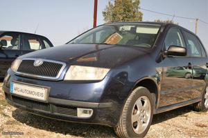 Skoda Fabia 1.4 MPI A/C Julho/01 - à venda - Ligeiros