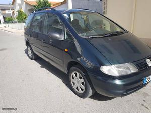 VW Sharan 1.9 tdi 110cv  Maio/98 - à venda - Ligeiros