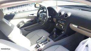 Audi A3 1.6 Agosto/04 - à venda - Ligeiros Passageiros,