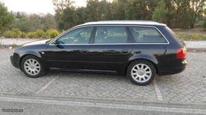 Audi A6 Avant 1.9 TDI Maio/01 - à venda - Ligeiros