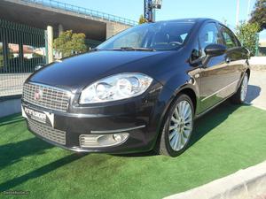 Fiat Linea 1.3 JTD multijet Fevereiro/10 - à venda -