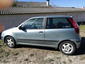 Fiat Punto TD Março/95 - à venda - Ligeiros Passageiros,