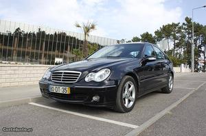 Mercedes-Benz C 200 Avantgarde Outubro/04 - à venda -