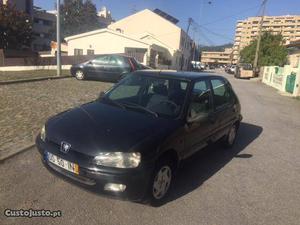 Peugeot  Diesel 5 lugares Junho/97 - à venda -