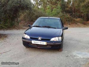 Peugeot  cinco lugares Julho/99 - à venda - Ligeiros