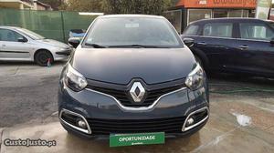 Renault Captur 1.5 dCi Sport Abril/15 - à venda - Ligeiros