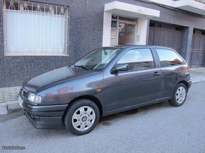 Seat Ibiza 1.9 VAN Maio/95 - à venda - Comerciais / Van,