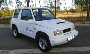 Suzuki Vitara 1.9 td jlx hard top Abril/97 - à venda -