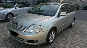 Toyota Corolla 1.4SW d4d Julho/05 - à venda - Ligeiros