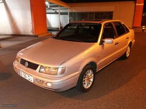 VW Passat 1.9 TDI Junho/94 - à venda - Ligeiros