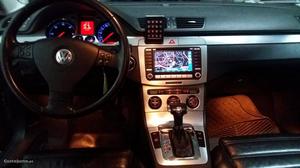 VW Passat 2.0TDI HIGH.DSG+GPS Setembro/06 - à venda -