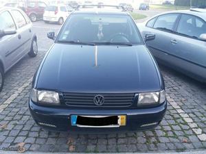 VW Polo 1.4cc Janeiro/01 - à venda - Ligeiros Passageiros,