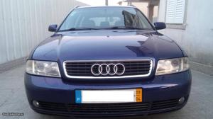 Audi A4 2.5 TDI Julho/99 - à venda - Ligeiros Passageiros,