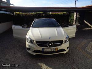 Mercedes-Benz CLA 200 Sport Bi-Xenon Outubro/14 - à venda -