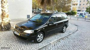 Opel Astra 1.7 DTI Caravan Fevereiro/01 - à venda -