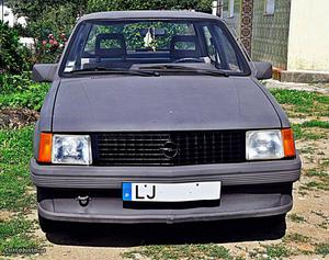 Opel Corsa A TR Janeiro/85 - à venda - Ligeiros