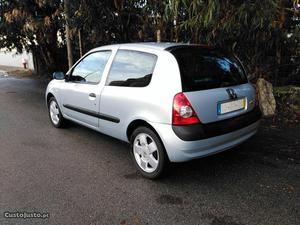 Renault Clio 1.5 dci - comercial Julho/02 - à venda -