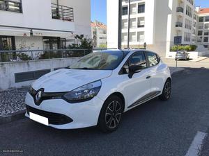 Renault Clio DCi Limited Edition Abril/14 - à venda -