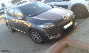 Renault Mégane sport tourer gt line Março/13 - à venda -