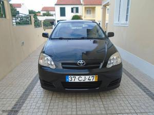 Toyota Corolla 1.4 D4D SOL Novembro/06 - à venda - Ligeiros