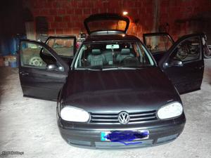 VW Golf IV Março/00 - à venda - Ligeiros Passageiros,