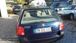 VW Passat 1.9 tdi 115cv Junho/00 - à venda - Ligeiros