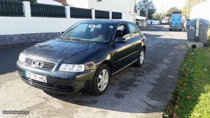 Audi A3 1.6 Dezembro/96 - à venda - Ligeiros Passageiros,