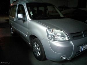 Citroën Berlingo multispace Fevereiro/04 - à venda -