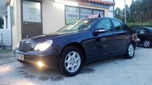  Mercedes-Benz Classe C C 200 CDi Classic cv)