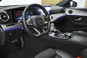  Mercedes-Benz Classe E E 220d AMG 9G-Tronic