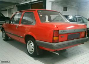 Opel Corsa S tr Maio/88 - à venda - Ligeiros