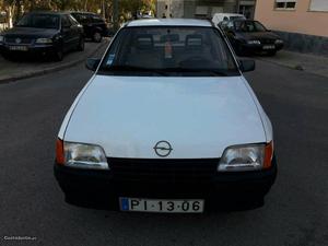 Opel Kadett 1.3cc em bom estado Maio/88 - à venda -