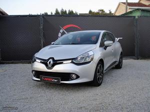 Renault Clio 1.5 DCi GPS Agosto/14 - à venda - Ligeiros