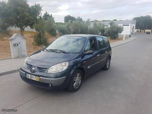 Renault Grand Scénic Dynamique Luxe Março/06 - à venda -