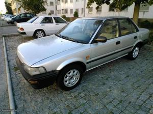 Toyota Corolla xle Maio/90 - à venda - Ligeiros