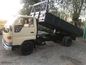 Toyota Dyna 280 Basculante Novembro/97 - à venda -