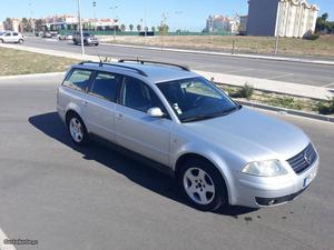 VW Passat 1.9 TDI 130cv Março/01 - à venda - Ligeiros