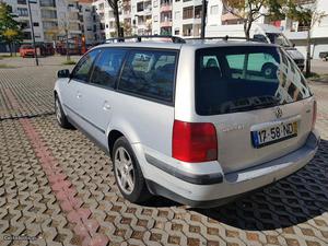 VW Passat 1.9 tdi pd 115cv  Abril/99 - à venda -