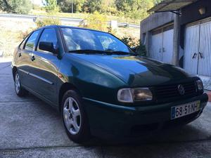 VW Polo classic 1,4 gasolina Maio/99 - à venda - Ligeiros