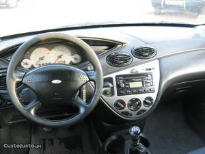 Ford Focus CARRINHA DIESEL Julho/01 - à venda - Ligeiros