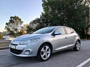 Renault Mégane 1.5 DCI DYNAMIQUE S Maio/11 - à venda -