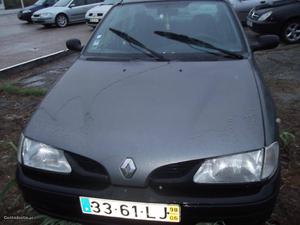 Renault Mégane classic gpl Junho/98 - à venda - Ligeiros