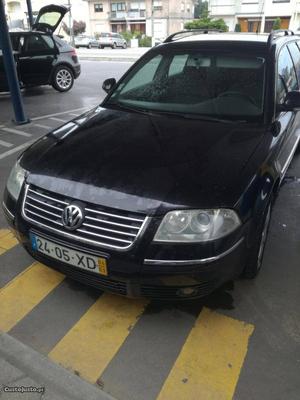 VW Passat Variant Março/04 - à venda - Ligeiros