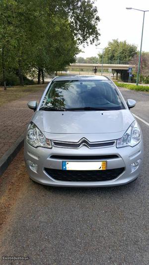 Citroën C3 1.2 seduction Novembro/13 - à venda - Ligeiros