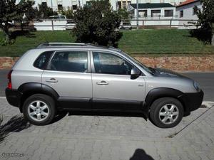 Hyundai Tucson  crdi 4WD Novembro/04 - à venda -