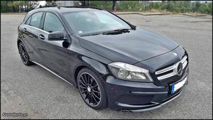 Mercedes-Benz A 200 AMG 156cv Agosto/14 - à venda -