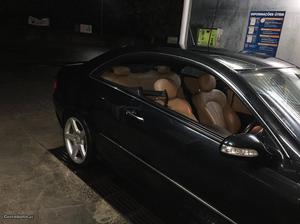 Mercedes-Benz CLK 320 E320 Março/05 - à venda -