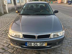 Mitsubishi Lancer 1.3 gasolina Novembro/01 - à venda -